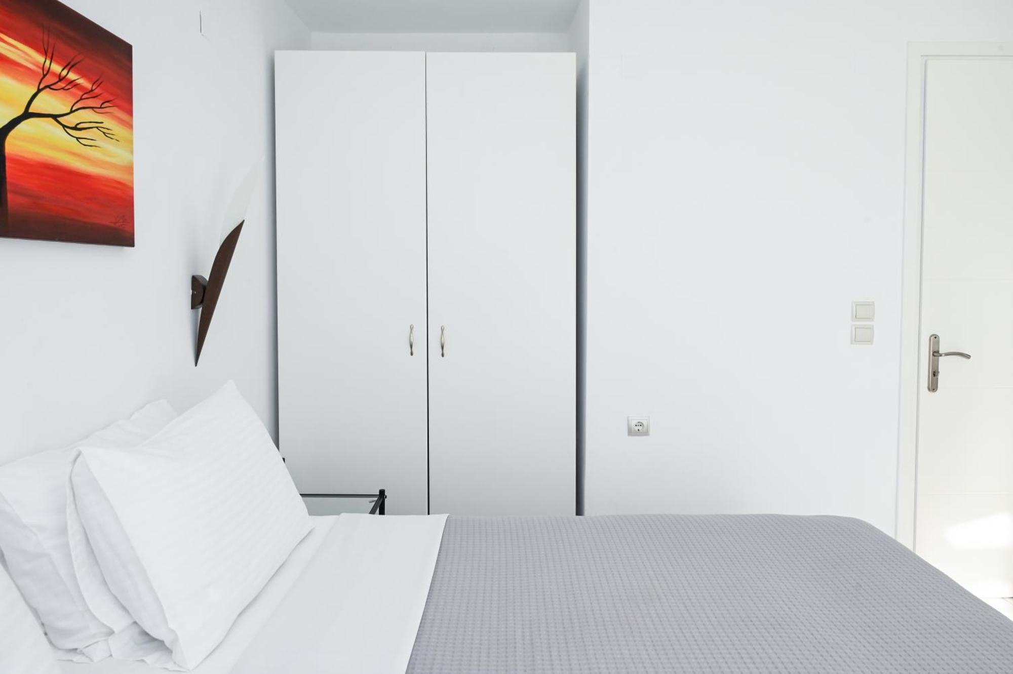 Asterias Boutique Hotel Пачаина Экстерьер фото