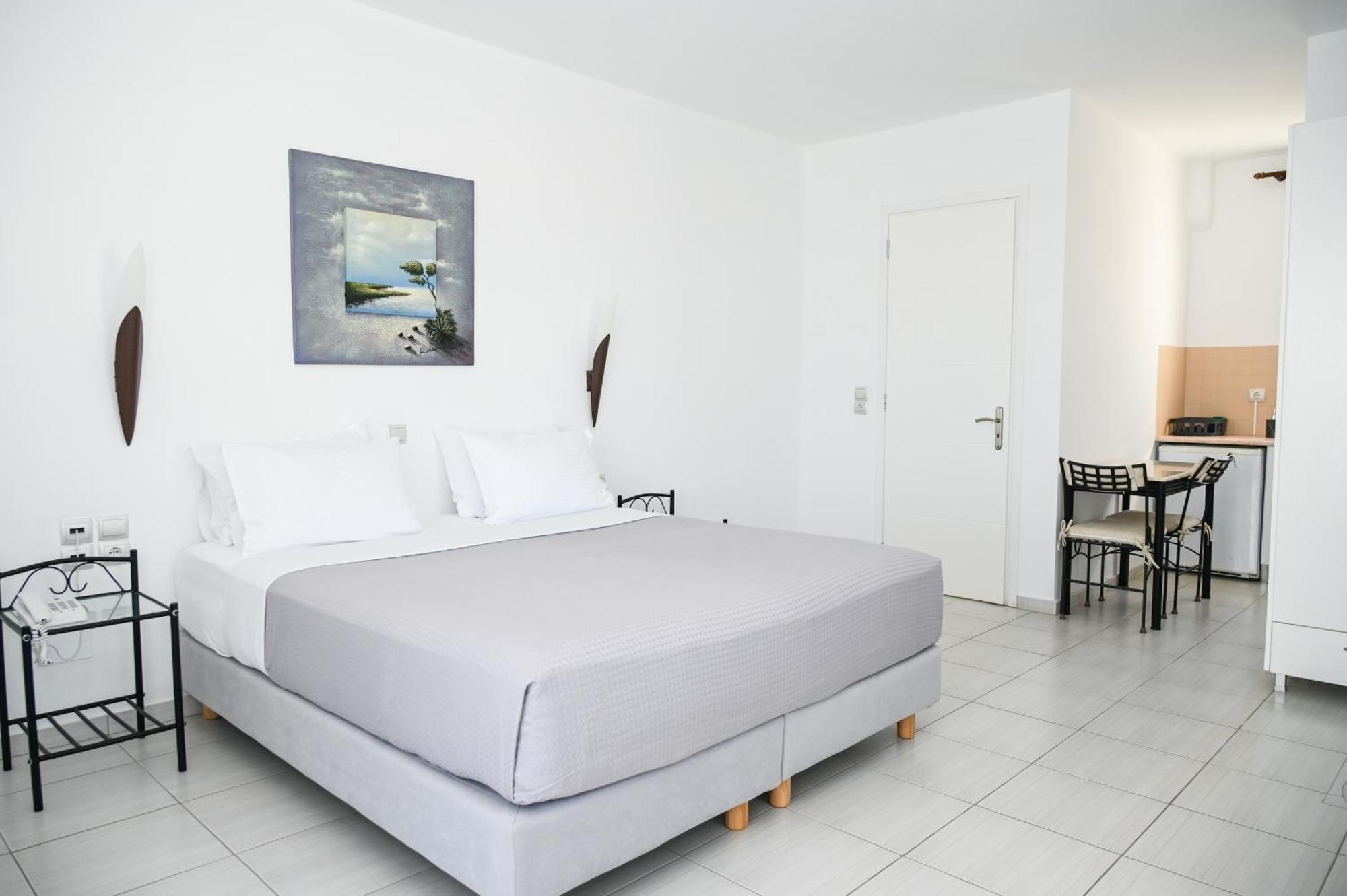 Asterias Boutique Hotel Пачаина Экстерьер фото